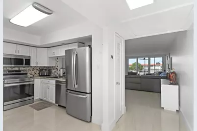 3100 NE 48th Court #413, Lighthouse Point, FL 33064 - Photo 4