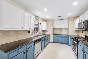 2933 NE 1st Ave., Wilton Manors, FL 33334 - Photo 4