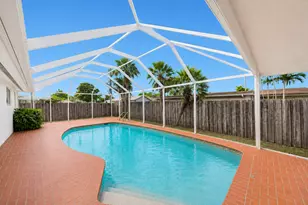 8721 SW 200th Terrace, Cutler Bay, FL 33189 - Photo 2