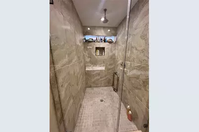 2430 Brickell Avenue, Miami, FL 33129 - Photo 4