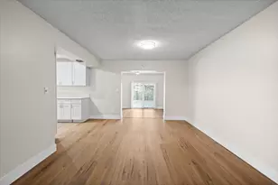7712 SW 7th St, North Lauderdale, FL 33068 - Photo 4