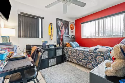8460 NW 15th Street, Pembroke Pines, FL 33024 - Photo 16