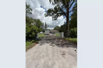 17995 31st Road N, The Acreage, FL 33470 - Photo 1