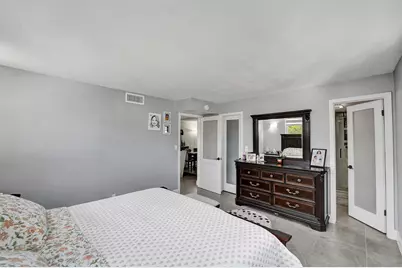 9410 N Hollybrook Lake Drive #201, Pembroke Pines, FL 33025 - Photo 26