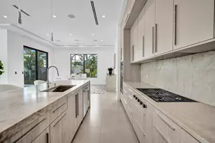 235 NE 11th St, Delray Beach, FL 33444 - Photo 12