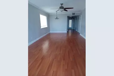 8001 N Crespi Boulevard #2C, Miami Beach, FL 33141 - Photo 8