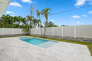 533 Driftwood Rd, North Palm Beach, FL 33408 - Photo 24