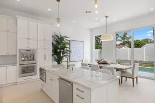 533 Driftwood Rd, North Palm Beach, FL 33408 - Photo 12