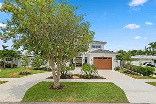 533 Driftwood Rd, North Palm Beach, FL 33408 - Photo 2