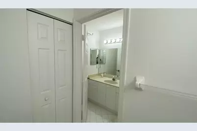 7650 Oak Grove Circle, Lake Worth, FL 33467 - Photo 36