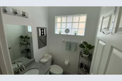 7650 Oak Grove Circle, Lake Worth, FL 33467 - Photo 22