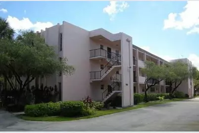 485 N Pine Island Road #201A, Plantation, FL 33324 - Photo 20