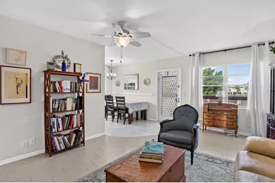 28 Brighton A #28, Boca Raton, FL 33434 - Photo 4
