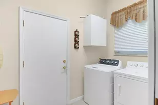 641 NW Venetto Ct, Port Saint Lucie, FL 34986 - Photo 20