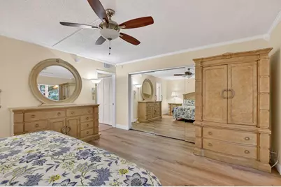 2070 Newport Q Drive, Deerfield Beach, FL 33442 - Photo 16