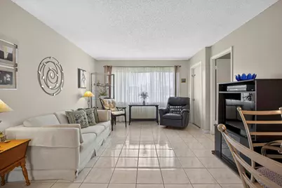355 Lake Frances Drive, West Palm Beach, FL 33411 - Photo 6