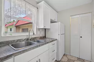 355 Lake Frances Dr, West Palm Beach, FL 33411 - Photo 18