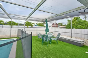 19615 NW 14th Ave, Miami, FL 33169 - Photo 52