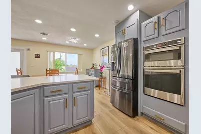 19615 NW 14th Avenue, Miami, FL 33169 - Photo 24