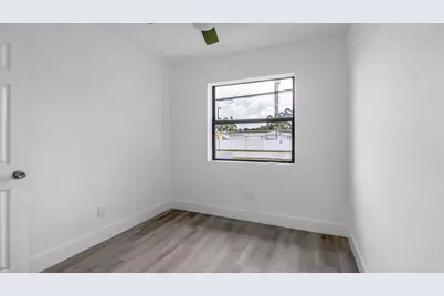 5015 SW 25th Street, West Park, FL 33023 - Photo 26