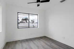 5015 SW 25th St, West Park, FL 33023 - Photo 10