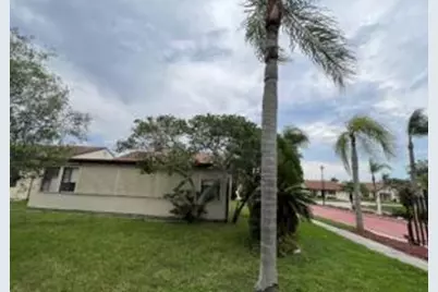 2290 SE Breckenridge Circle, Port Saint Lucie, FL 34952 - Photo 20