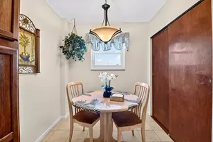 3425 Via Poinciana, Lake Worth, FL 33467 - Photo 14
