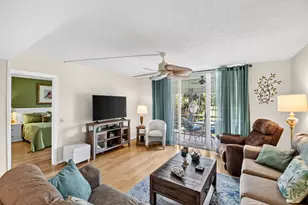 3425 Via Poinciana, Lake Worth, FL 33467 - Photo 4