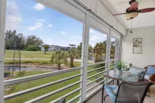 3425 Via Poinciana, Lake Worth, FL 33467 - Photo 16