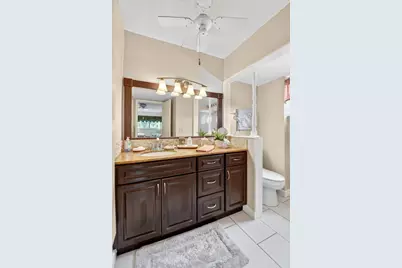 3425 Via Poinciana #201, Lake Worth, FL 33467 - Photo 26
