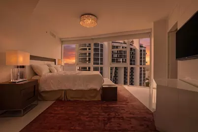 18201 Collins Avenue #PH 5109, Sunny Isles Beach, FL 33160 - Photo 14