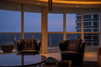 18201 Collins Avenue #PH 5109, Sunny Isles Beach, FL 33160 - Photo 2