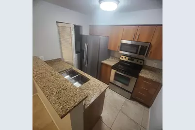 1050 Crystal Way #K, Delray Beach, FL 33444 - Photo 4