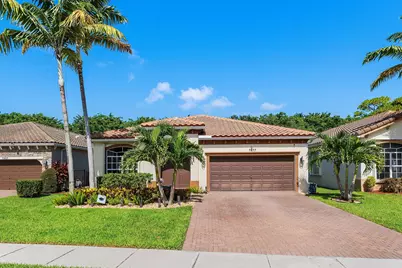 7877 Patriot Street, Lake Worth, FL 33463 - Photo 2
