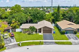 7041 NW 23rd St, Margate, FL 33063 - Photo 34