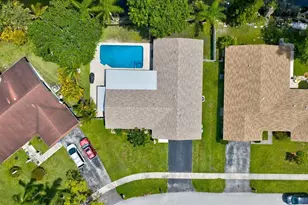 7041 NW 23rd St, Margate, FL 33063 - Photo 36