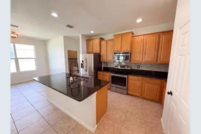 5845 Wyndham Manor, Vero Beach, FL 32967 - Photo 2