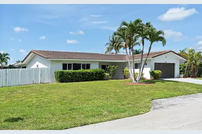 2910 NE 40th Court, Lighthouse Point, FL 33064 - Photo 2