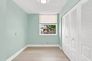 950 NW 80th Ave, Margate, FL 33063 - Photo 10