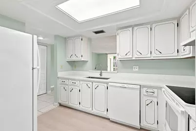 950 NW 80th Avenue #204, Margate, FL 33063 - Photo 8