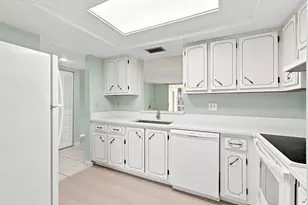 950 NW 80th Ave, Margate, FL 33063 - Photo 8