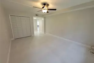 800 E Cypress Ln, Pompano Beach, FL 33069 - Photo 16