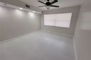 800 E Cypress Ln, Pompano Beach, FL 33069 - Photo 22