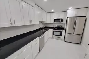 800 E Cypress Ln, Pompano Beach, FL 33069 - Photo 34