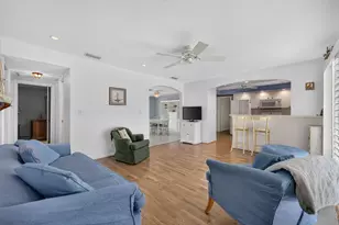 535 NE 8th Ave, Deerfield Beach, FL 33441 - Photo 16