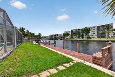 535 NE 8th Avenue, Deerfield Beach, FL 33441 - Photo 4