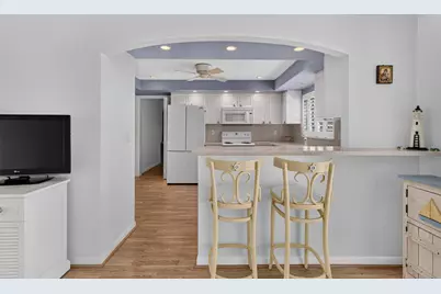 535 NE 8th Avenue, Deerfield Beach, FL 33441 - Photo 16