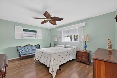 535 NE 8th Avenue, Deerfield Beach, FL 33441 - Photo 22