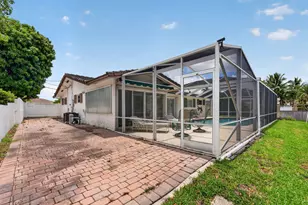 535 NE 8th Ave, Deerfield Beach, FL 33441 - Photo 48