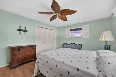 535 NE 8th Avenue, Deerfield Beach, FL 33441 - Photo 22